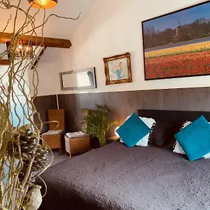 https://bb-eleganza-sibbe.valkenburgaandegeul-hotels.com